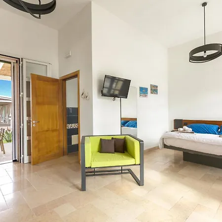 Li Frutti Farm stay Otranto